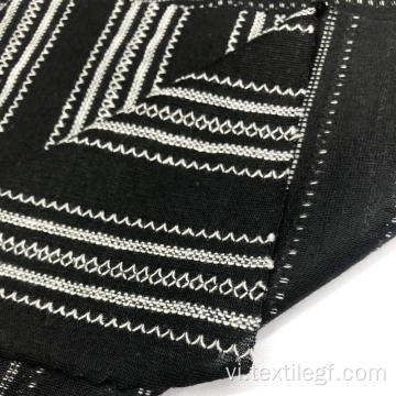 Vải dệt kim với đường đen và trắng